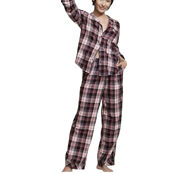 Victoria's Secret Other - Victoria’s Secret Light Weight Pajamas Size Medium